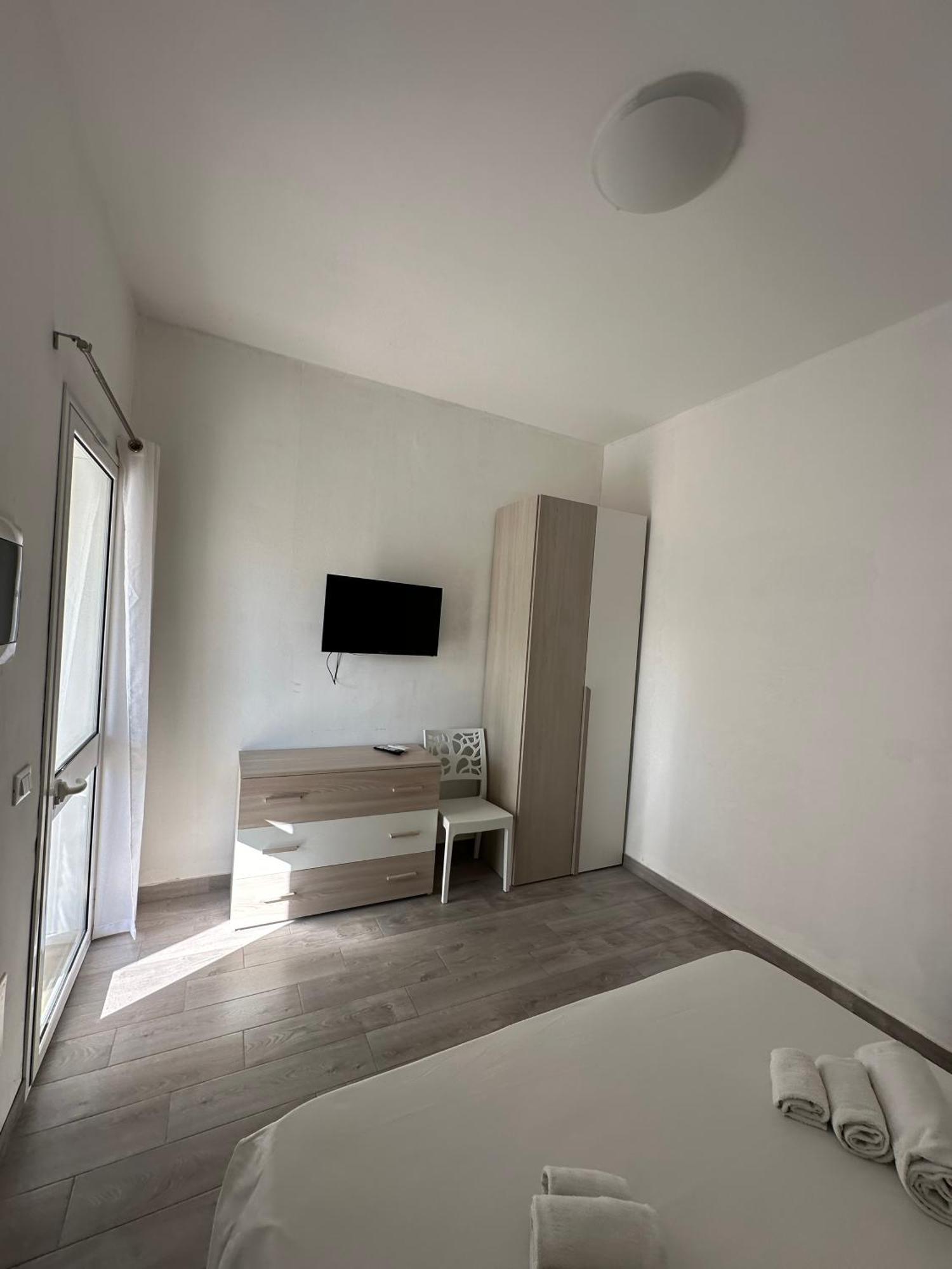 Il Faraglione Hotell Lido di Noto Exteriör bild