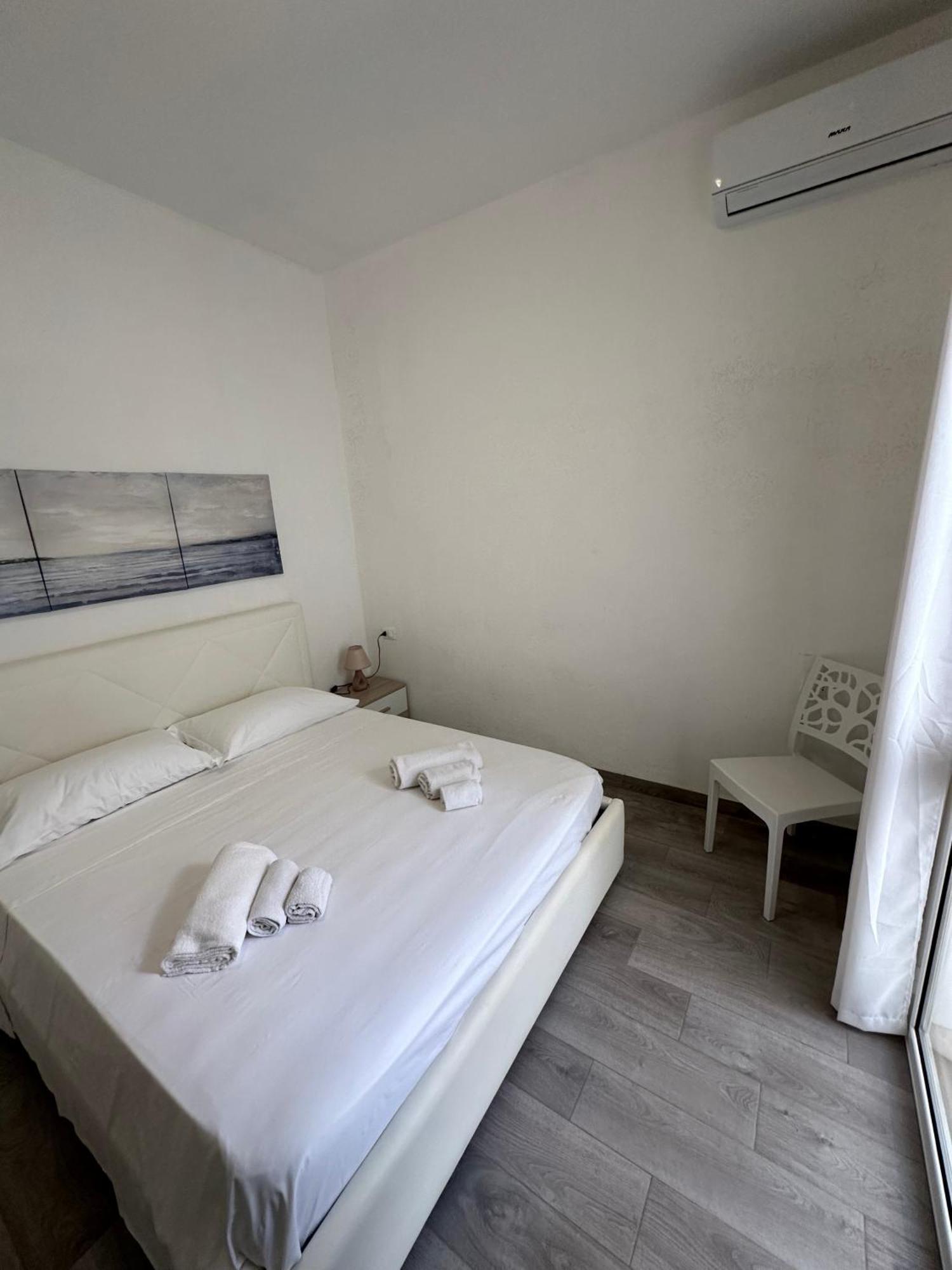 Il Faraglione Hotell Lido di Noto Exteriör bild